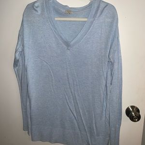 Gap sweater